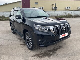 2021 Toyota Land Cruiser Prado 150 Series Рестайлинг 3, чёрный, 4999999 рублей, вид 3