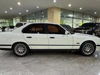 1995 BMW 5 серии 520i III (E34), белый, 2300000 рублей, вид 5