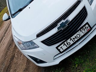 2013 Chevrolet Cruze I Рестайлинг, белый, 650000 рублей, вид 5