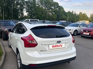 2014 Ford Focus III, белый, 700000 рублей, вид 5