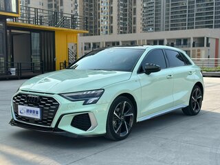 2023 Audi A3 Sportback 35 TFSI IV (8Y), зелёный, 2100000 рублей, вид 1