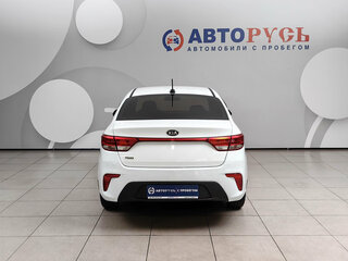 2018 Kia Rio IV, белый, 1121000 рублей, вид 4