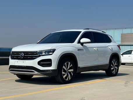 2022 Volkswagen Tayron I, белый, 3061000 рублей, вид 1
