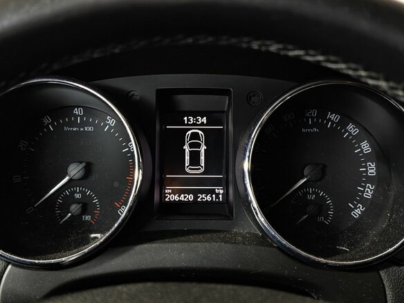2011 Skoda Yeti I, белый - вид 16