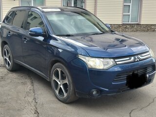2013 Mitsubishi Outlander III, синий, 1150000 рублей, вид 2