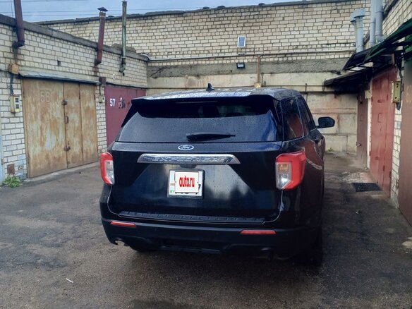 2022 Ford Explorer VI, чёрный, 2404155 рублей - вид 2