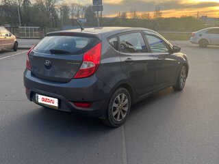 2011 Hyundai Solaris I, серый, 555000 рублей, вид 4