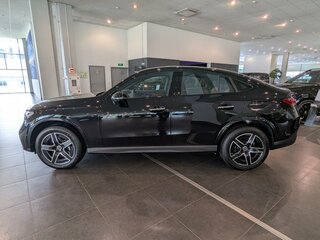 2026 Mercedes-Benz GLC Coupe 260 II (C254), чёрный, 8600000 рублей, вид 3