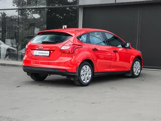2013 Ford Focus III, красный, 550000 рублей, вид 4