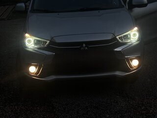 2018 Mitsubishi ASX I Рестайлинг 2, серебристый, 1500000 рублей, вид 2