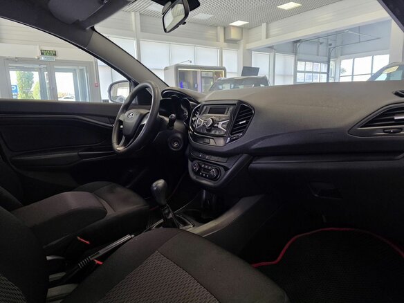 2021 Lada (ВАЗ) Vesta SW I, белый, 999000 рублей - вид 17