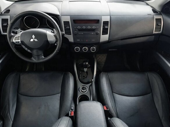 2012 Mitsubishi Outlander II Рестайлинг, серебристый, 749000 рублей - вид 12