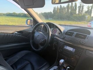 2003 Mercedes-Benz E-Класс 240 III (W211, S211), серебристый, 650000 рублей, вид 5