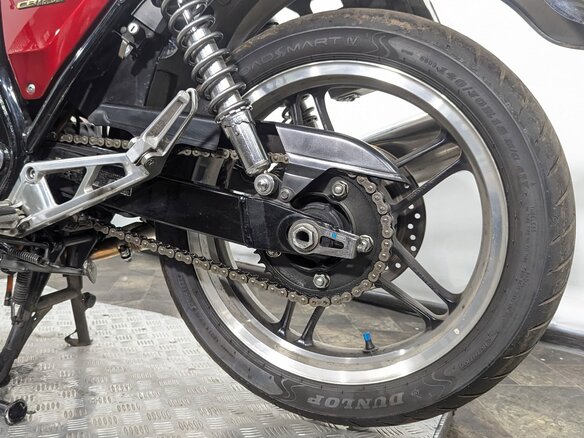 2010 Honda CB 1100, красный, 525000 рублей - вид 16