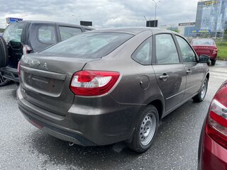 2026 Lada (ВАЗ) Granta I Рестайлинг, коричневый, 1118000 рублей, вид 4