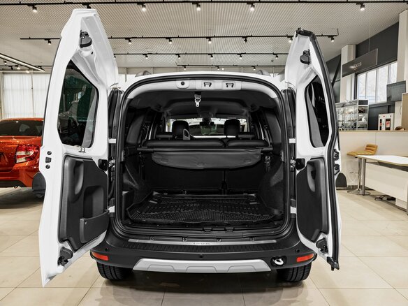 2026 Lada (ВАЗ) Largus Cross I Рестайлинг, серый - вид 12
