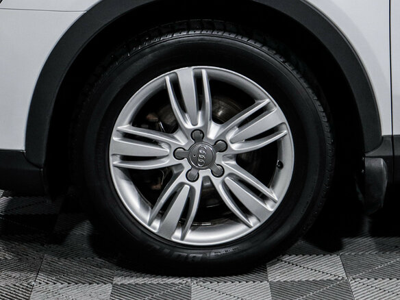 2012 Audi Q3 I (8U), белый - вид 14
