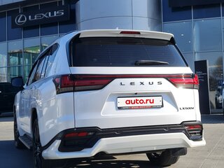 2022 Lexus LX 500d IV, белый, 13100000 рублей, вид 4