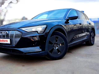 2021 Audi e-tron 50 I, чёрный, 3750000 рублей, вид 4