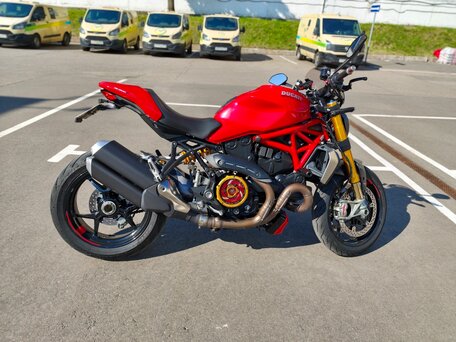 2019 Ducati Monster 1200, красный, 1290000 рублей, вид 5