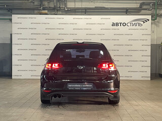 2013 Volkswagen Golf VII, чёрный, 949000 рублей, вид 4