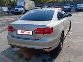 2012 Volkswagen Jetta VI, серебристый, 736000 рублей, вид 4