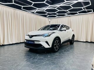 2018 Toyota C-HR I, белый, 2449900 рублей, вид 2