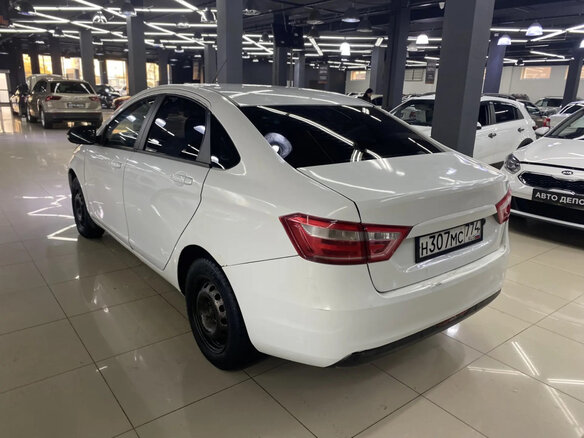 2016 Lada (ВАЗ) Vesta I, белый, 375000 рублей - вид 5