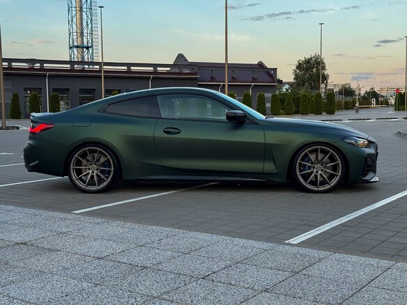 2020 BMW 4 серии M440i xDrive G22, G23, G26, чёрный, 5100000 рублей - вид 4