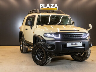 2018 Toyota FJ Cruiser, бежевый, 4500000 рублей, вид 2