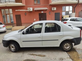 2013 Renault Logan I Рестайлинг, белый, 280000 рублей, вид 1