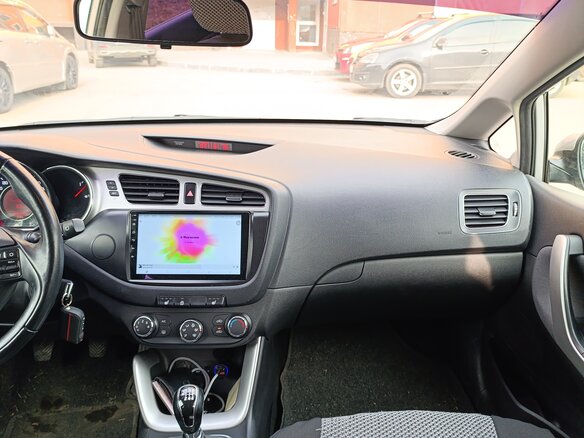 2014 Kia Ceed II, серебристый, 1400000 рублей - вид 8