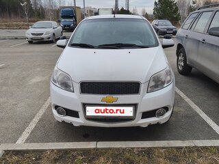 2010 Chevrolet Aveo I Рестайлинг, белый, 550000 рублей, вид 1