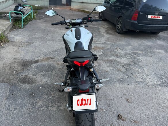 2014 Yamaha MT-07 (FZ-07), белый, 700000 рублей - вид 3