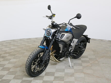 2025 CFMoto 700CL-X Heritage, синий, 778410 рублей, вид 2