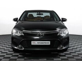 2016 Toyota Camry VII (XV50) Рестайлинг, чёрный, 2098000 рублей, вид 2