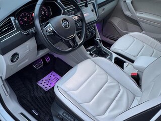 2020 Volkswagen Tiguan II, белый, 3499999 рублей, вид 5