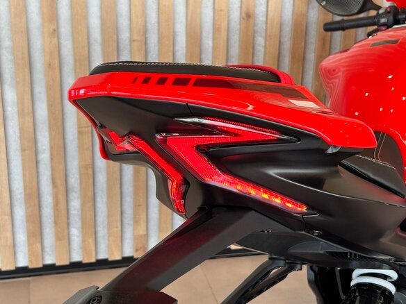 2026 Voge RR660S, красный - вид 14