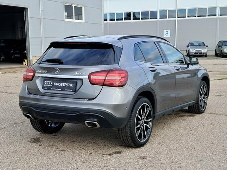 2019 Mercedes-Benz GLA 250 I (X156) Рестайлинг, серый, 1650000 рублей, вид 5