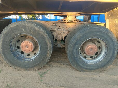 2006 Iveco Trakker, чёрный, 2500000 рублей, вид 5