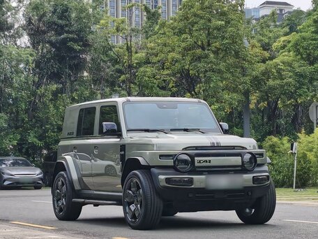 2025 iCar V23 81.76 kWh, зелёный, 3410000 рублей, вид 4
