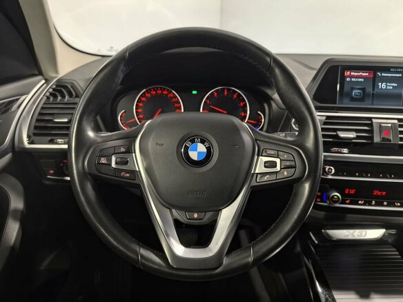 2018 BMW X3 20i xDrive III (G01), серебристый, 3150000 рублей - вид 20