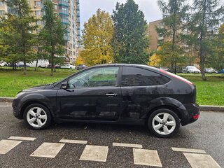 2009 Ford Focus II Рестайлинг, чёрный, 610000 рублей, вид 4