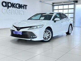 2021 Toyota Camry VIII (XV70), белый, 3120000 рублей, вид 1