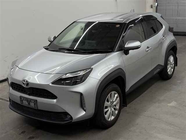 Открыть фотографии: Toyota Yaris Cross I