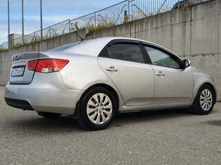 2009 Kia Cerato 4-speed II, серебристый, 629000 рублей, вид 4