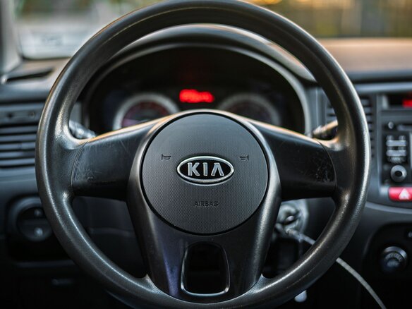 2010 Kia Rio II Рестайлинг, чёрный, 420000 рублей - вид 5