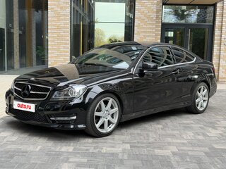 2011 Mercedes-Benz C-Класс 180 III (W204) Рестайлинг, чёрный, 1470000 рублей, вид 1