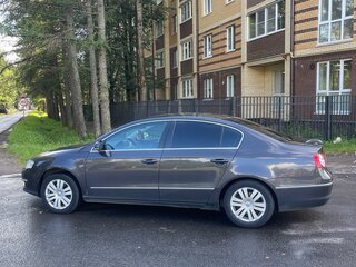 2010 Volkswagen Passat B6, коричневый, 700000 рублей, вид 4