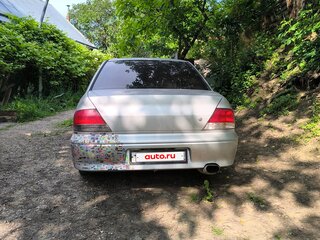 2000 Mitsubishi Lancer Cedia IX, серебристый, 220000 рублей, вид 3